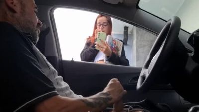 Risky Public Jerk Off to College Teens - Redhead Amateur Blowjob in Car 4K - veryfreeporn.com - Brazil
