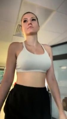 Amateur teen porsha solo action - drtuber.com