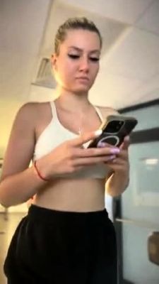 Amateur teen porsha solo action - drtuber.com