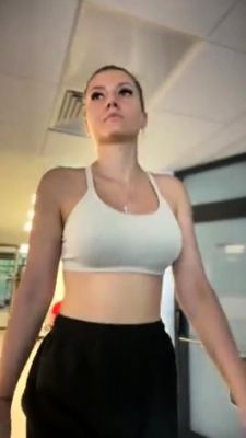 Amateur teen porsha solo action - drtuber.com