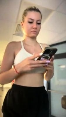 Amateur teen porsha solo action - drtuber.com
