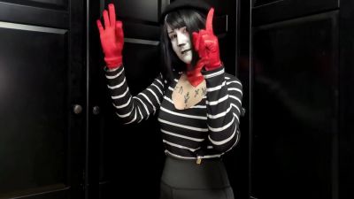 Mime And Dash Cosplayer Couple Having Some Dirty Fun - hclips.com