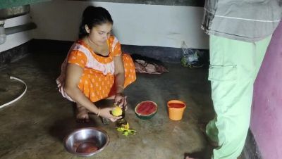 Hot Village Bhabhi Kitchen Sex with Stranger - Desi Homemade XXX - xxxfiles.com - India