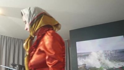 Hot MILF Wanilianna Wears Scarf & Stockings in 4K Amateur Video - xxxfiles.com