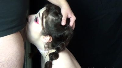 Brunette amateur blowjob and cock riding to earn some cash - drtuber.com