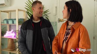 Couple Sex - Couple Of Porn Performers Give Another Couple A Practical Sex Lesson - hotmovs.com