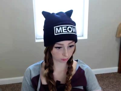 Amateur webcam babe dildo masturbation - drtuber.com