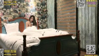 Horny fat arab housewife fingered on amateur hidden cam - drtuber.com