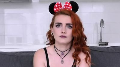 Webcam MILF Beauty Masturbating - drtuber.com