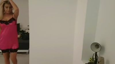 Morning Stepmother & Stepson Use The Toilet In The Same Time With Loly Amateur - hclips.com