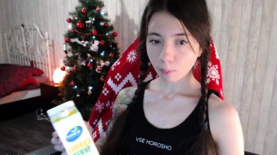 Hot amateur webcam teen masturbates for their fans - drtuber.com