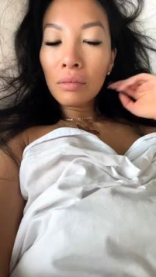 Nerdy amateur asians solo compilation - drtuber.com