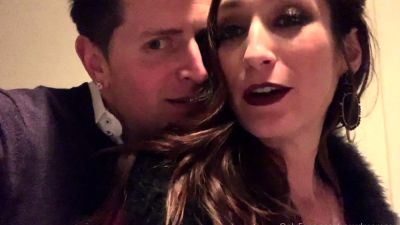 Amateur brunette doggystyle fucks a big cock - drtuber.com
