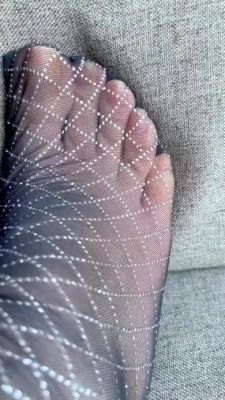 Black Amateur Explore Hot Foot Fetish - drtuber.com