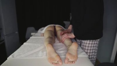 Hot Teen Vel Miller Gets Relaxing Massage and Fingered to Orgasm - Homemade Cumshot - xxxfiles.com