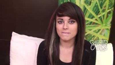 Hot Russian teen amateur gives blowjob and masturbates in POV teen porn - veryfreeporn.com - Russia