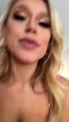 Webcam Girl Ass Fingering - drtuber.com