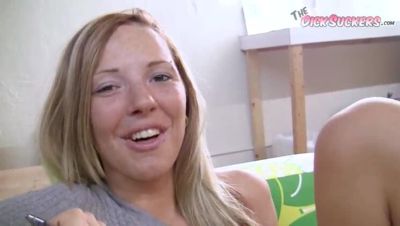 Amateur blonde teen Nichole Taylor gets messy POV facial - xxxfiles.com
