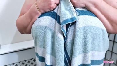 Hairy Mature BBW Wife Shows Her Big Natural Tits Up Close - Homemade Amateur Video - veryfreeporn.com - Britain