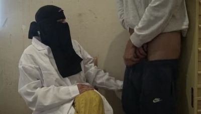 Hot Algerian Nurse in Marseille Gives Patient a Handjob - Big Cock Amateur Sex - porntry.com - France - Morocco