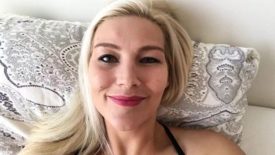 Horny German MILF Explosive Squirting Orgasm with Big Dildo - Amateur Homemade 4K - porntry.com - Germany