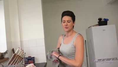 Sexy British MILF Scarlet Sucks Cock in Kitchen POV - Homemade Wife Fun - veryfreeporn.com - Britain