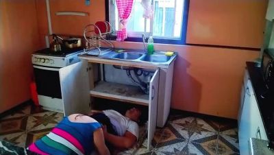 BBW Kelly Mom Seduces Plumber in Hot Stepmom Fuck - Amateur Homemade 4K - veryfreeporn.com - Usa