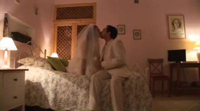 couple a peine marié se font une sexetape - txxx.com - France