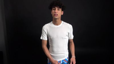 Curly twink boy shows off his slim body on webcam - drtuber.com