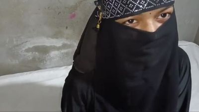 Desi Muslim Bhabhi Fucked Hard by Step-Cousin in Hotel - Homemade Hijab Sex - xxxfiles.com - India