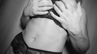 Amateur Wife In Open Panties Has Perfect Pussy - hclips.com