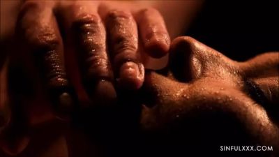 Close up water sex hot couple - sexu.com