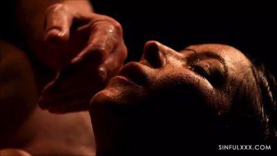 Close up water sex hot couple - sexu.com