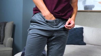 Amateur str8 stud solo masturbating - drtuber.com
