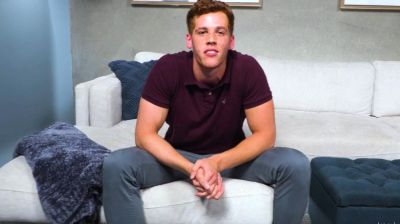 Amateur str8 stud solo masturbating - drtuber.com