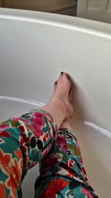 Amateur blondie solo anal masturbation - drtuber.com