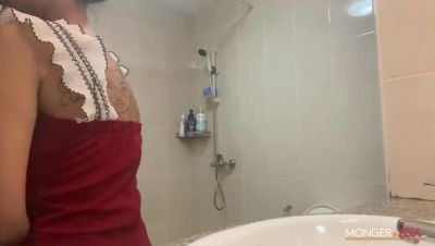 Hot Asian Teen Fucks Her Boss in Apartment - Slender Amateur in Lingerie - xxxfiles.com