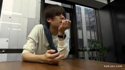 Amateur milf doing a blowjob ending in a facial - drtuber.com - Japan