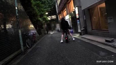 Amateur milf doing a blowjob ending in a facial - drtuber.com - Japan