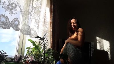 Leann amateur beautiful brunette with big boobs - drtuber.com