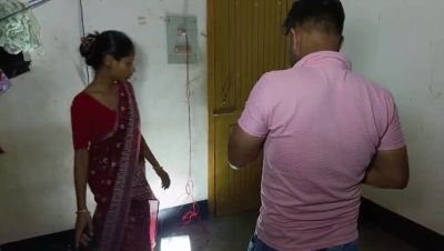 Hot Indian Housewife Fucks Husband in Doggy Style - Desi Bhabhi Homemade Sex - porntry.com - India