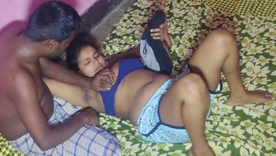 Hot Desi Bhabhi Fucks Young Indian Boy in Hardcore Anal Sex - Homemade HD Video - porntry.com - India