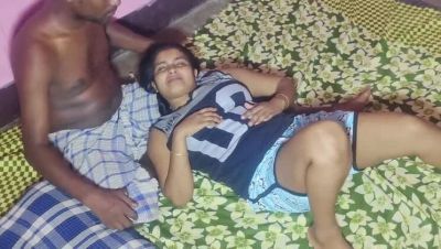 Hot Desi Bhabhi Fucks Young Indian Boy in Hardcore Anal Sex - Homemade HD Video - porntry.com - India
