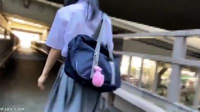 Horny young amateur cam girl masturbating with her toy - drtuber.com