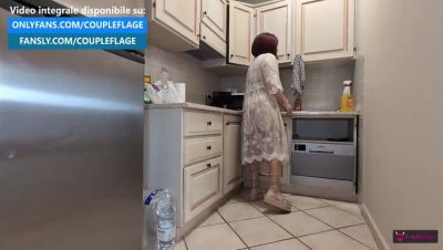 Hot Italian MILF Cheats on Husband with Big Cock Plumber - Homemade Fuck - veryfreeporn.com - Italy