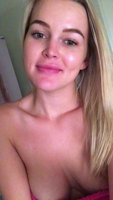 Naked Blonde Teen Girl Pussy Masturbation On Webcam - drtuber.com