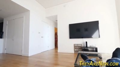 Amateur teenager spunked on - sexu.com
