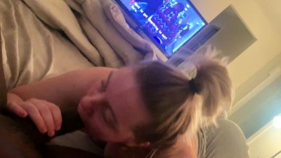 Blonde amateur blowjob POV in public - drtuber.com