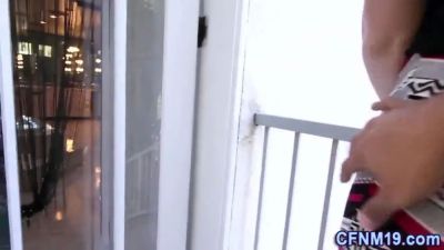 Real amateur gets cum shots - sexu.com