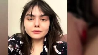 Hot brunette from squirt masturbating on webcam - drtuber.com